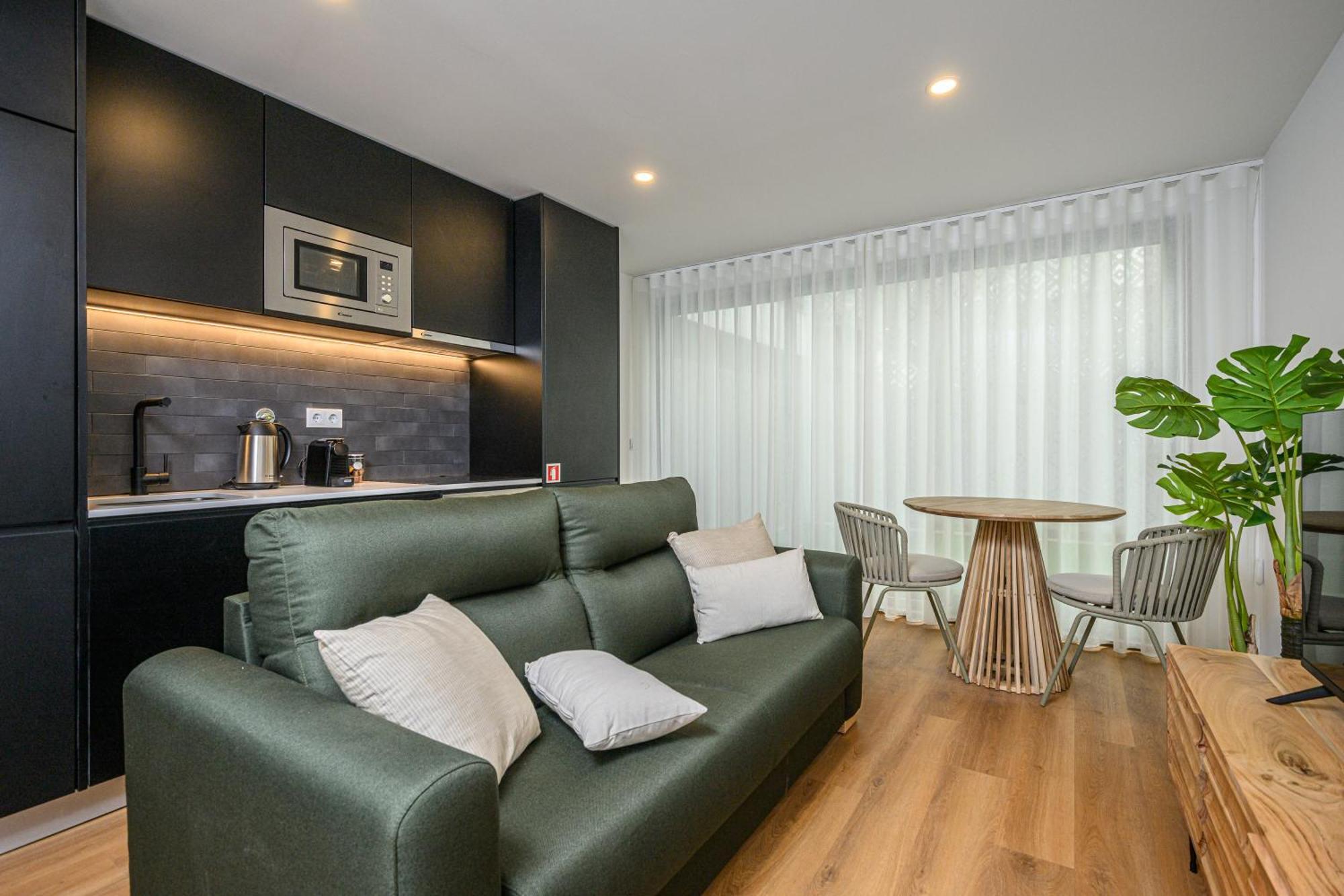 Nax Apartments By Liiiving Porto Buitenkant foto